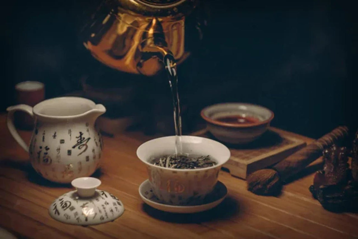 Exploring the Art of Blending: How Baraguz Creates Unique Tea Flavors