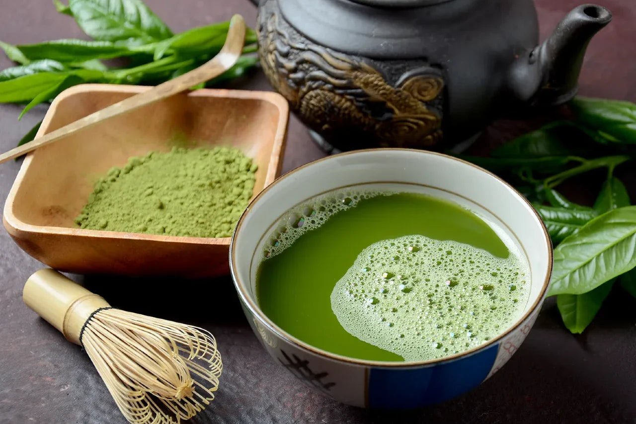 Matcha vs. Green Tea: What’s the Difference? - Baraguz