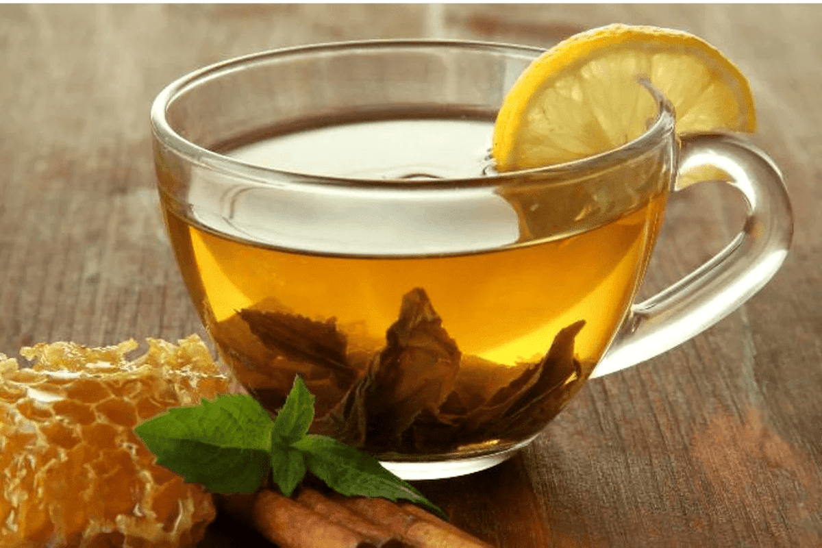 The History of Green Tea: Origins and Traditions – Baraguz